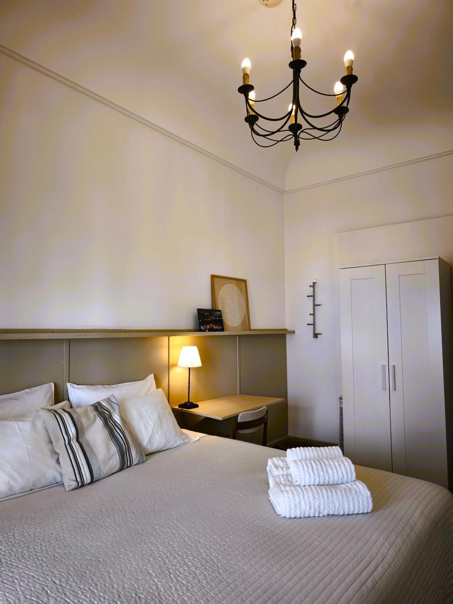 Ey Lisbon Guesthouse ภายนอก รูปภาพ