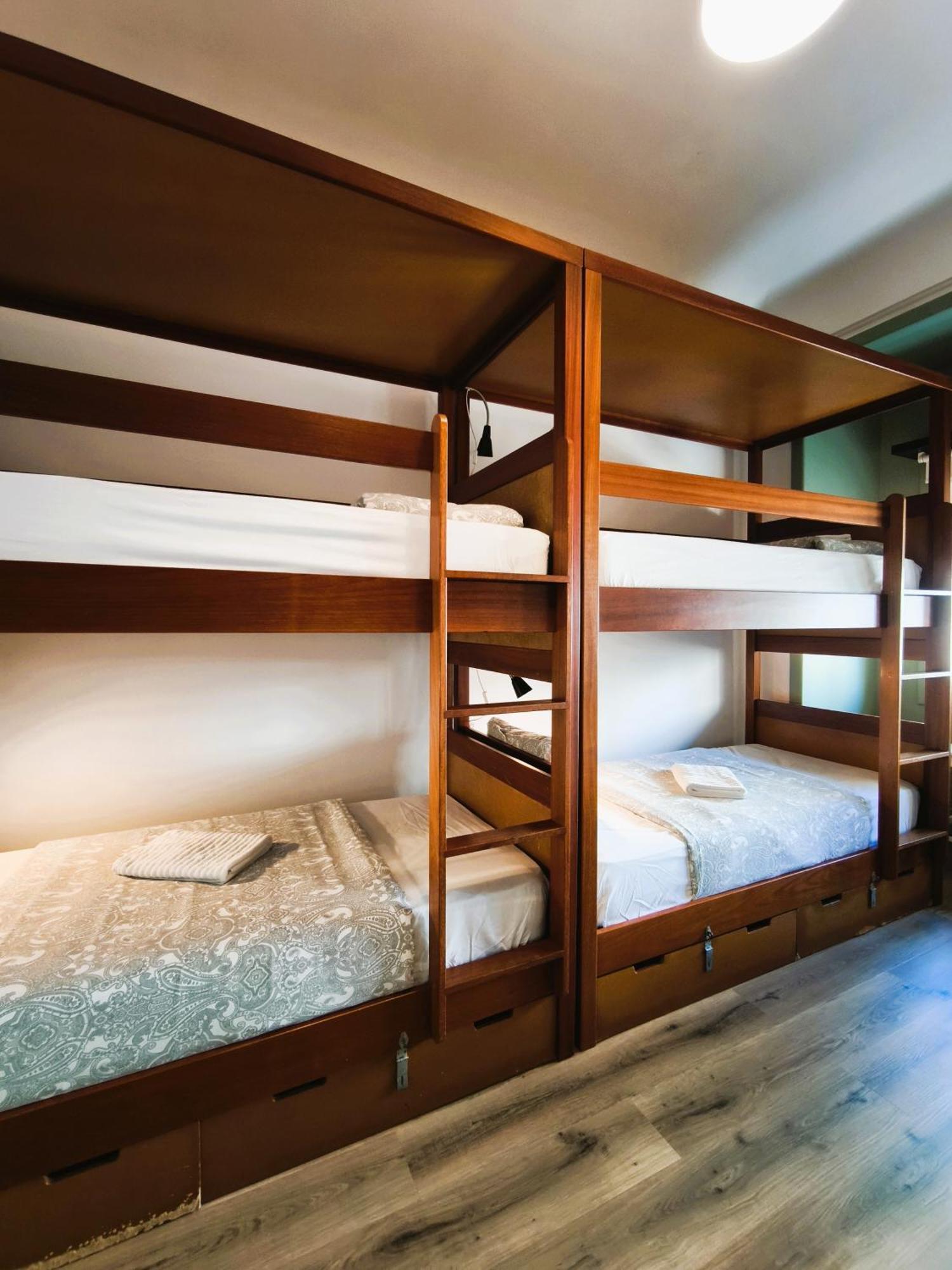 Ey Lisbon Guesthouse ภายนอก รูปภาพ