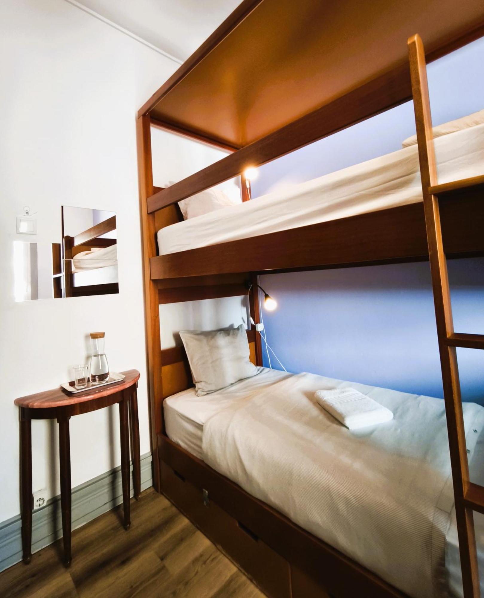 Ey Lisbon Guesthouse ภายนอก รูปภาพ