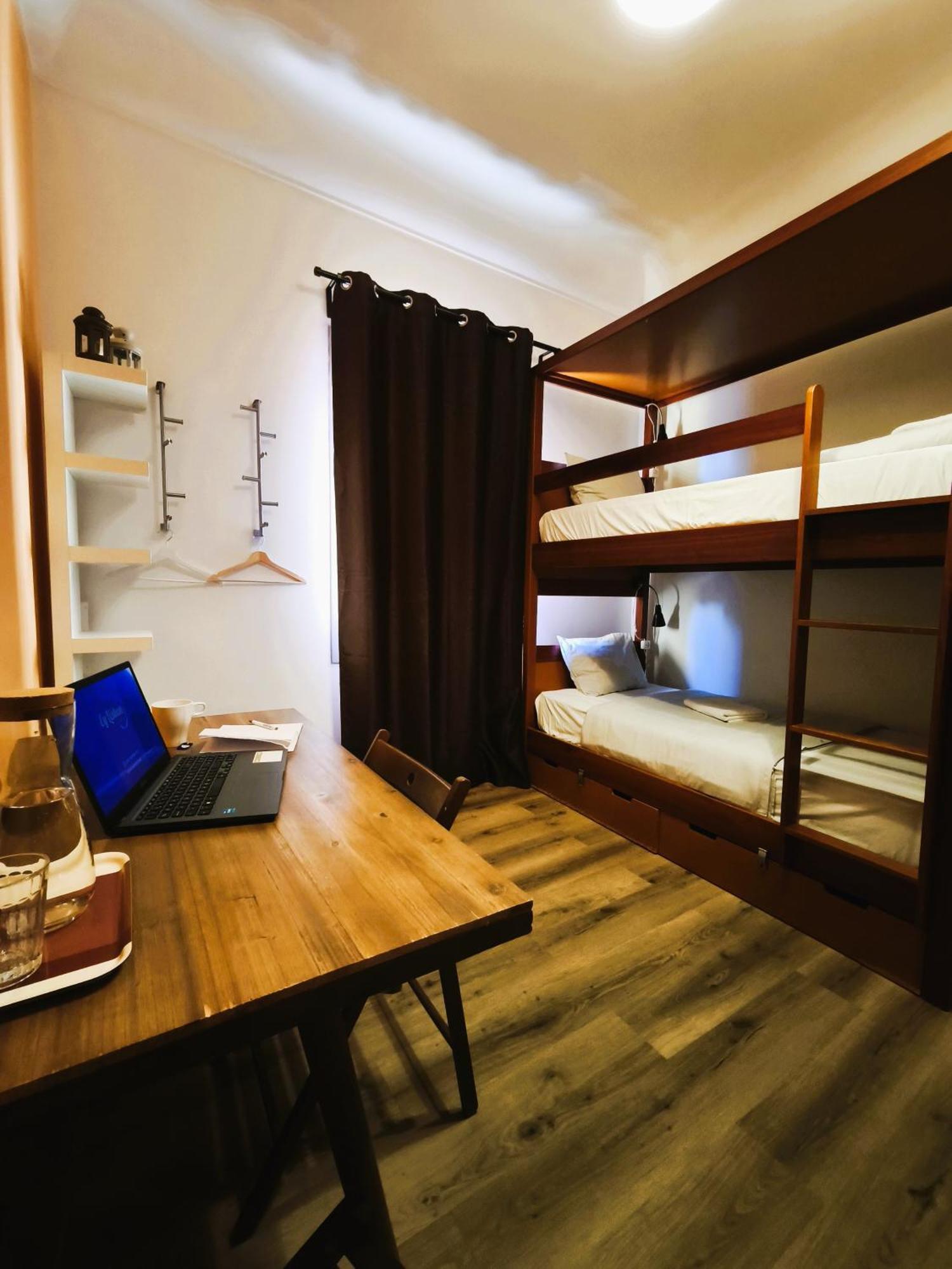 Ey Lisbon Guesthouse ภายนอก รูปภาพ