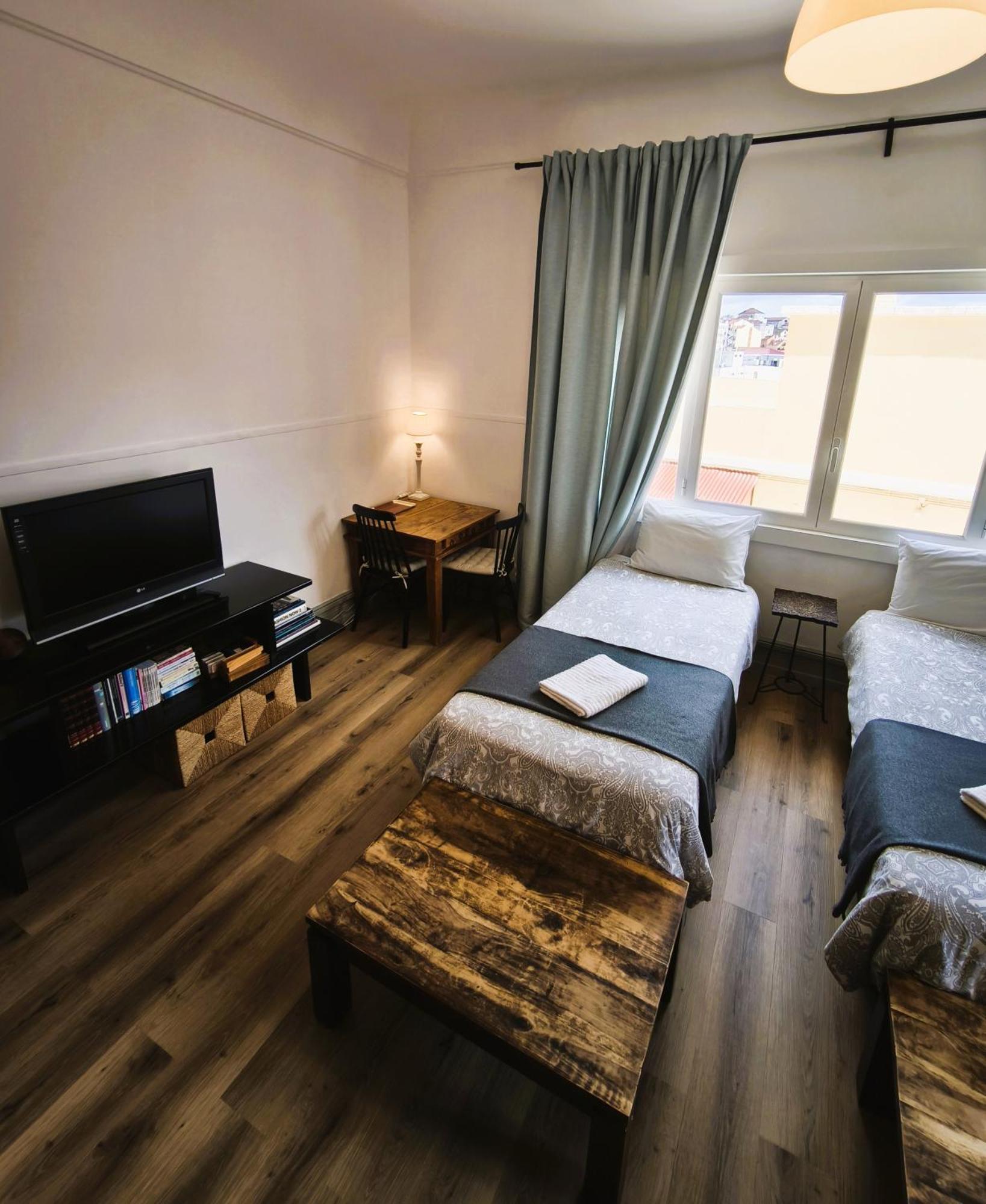 Ey Lisbon Guesthouse ภายนอก รูปภาพ